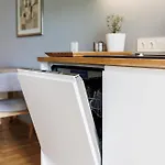 By The Old Town, New & Modern, 2 Bedroom Easy Access By Car, Free Parking Διαμέρισμα