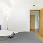 Διαμέρισμα By The Old Town, New & Modern, 2 Bedroom Easy Access By Car, Free Parking Ταλίν