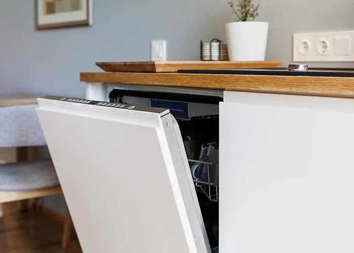 By The Old Town, New & Modern, 2 Bedroom Easy Access By Car, Free Parking Lejlighed