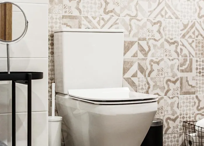 By The Old Town, New & Modern, 2 Bedroom Easy Access By Car, Free Parking * Tallinn