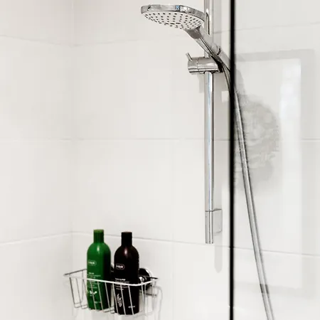 Lejlighed By The Old Town, New & Modern, 2 Bedroom Easy Access By Car, Free Parking Tallinn